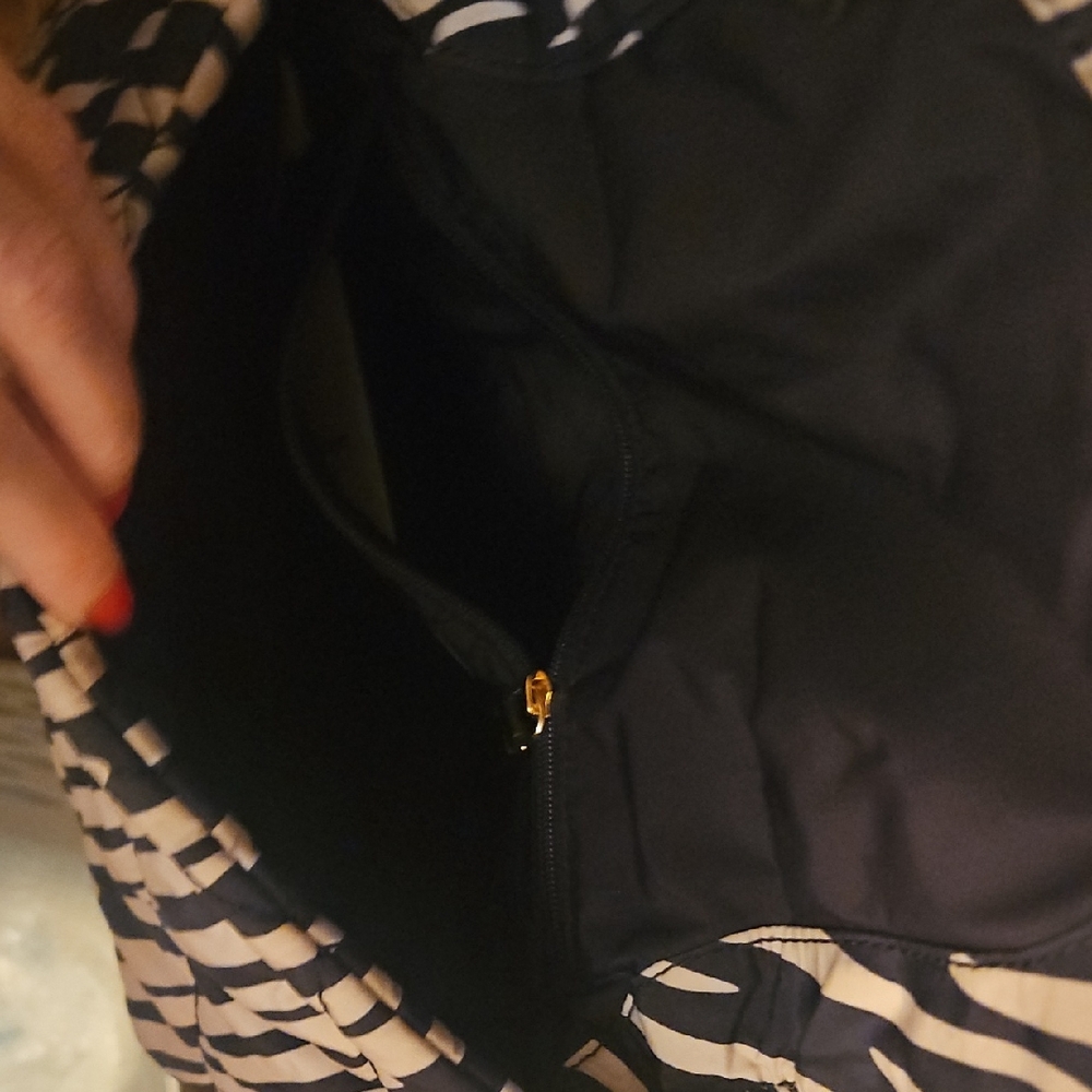 Marc Jacobs Zebra Stripe Crossbody Bag - Picture 5 of 16
